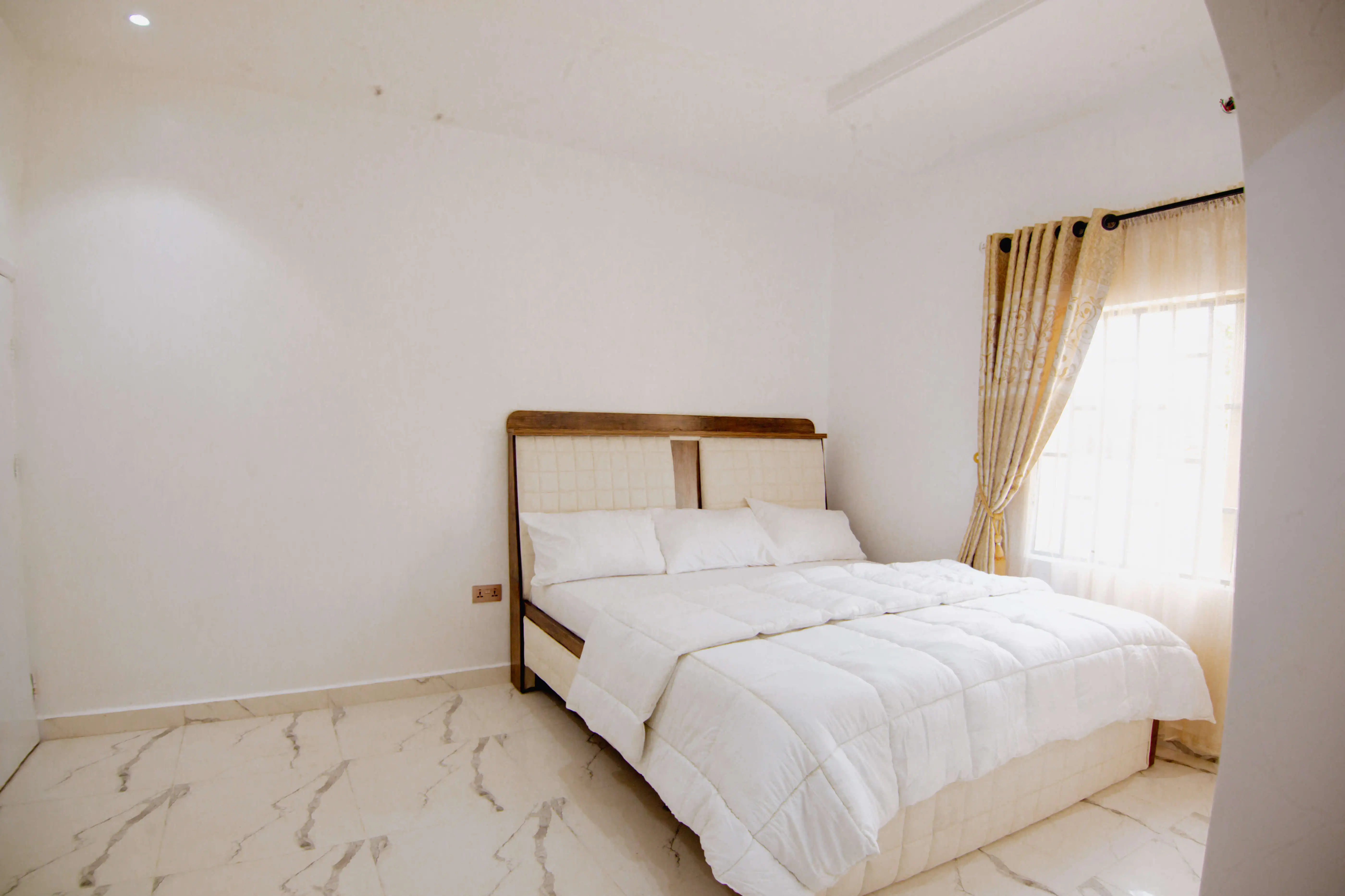 CNT Luxury Apartments