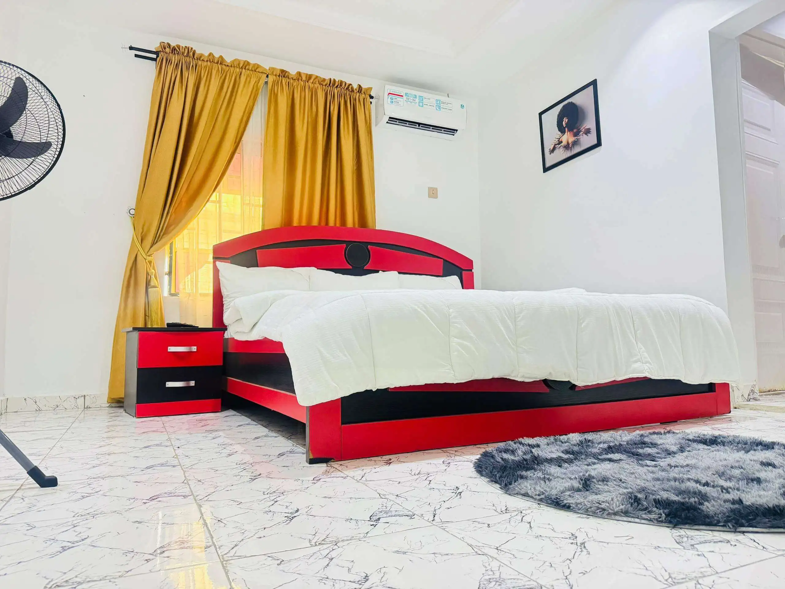 CNT Luxury Apartments