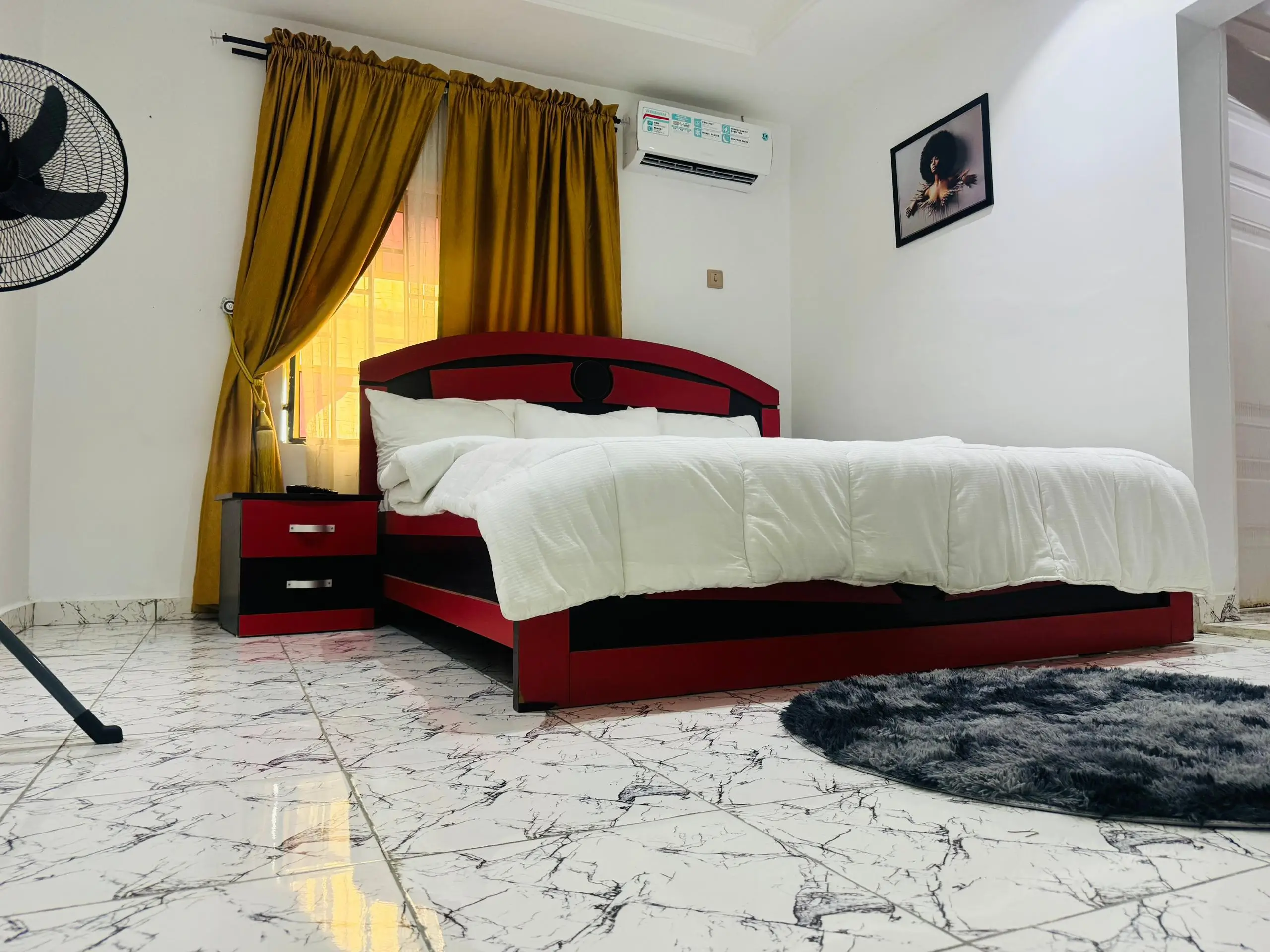 CNT Luxury Apartments