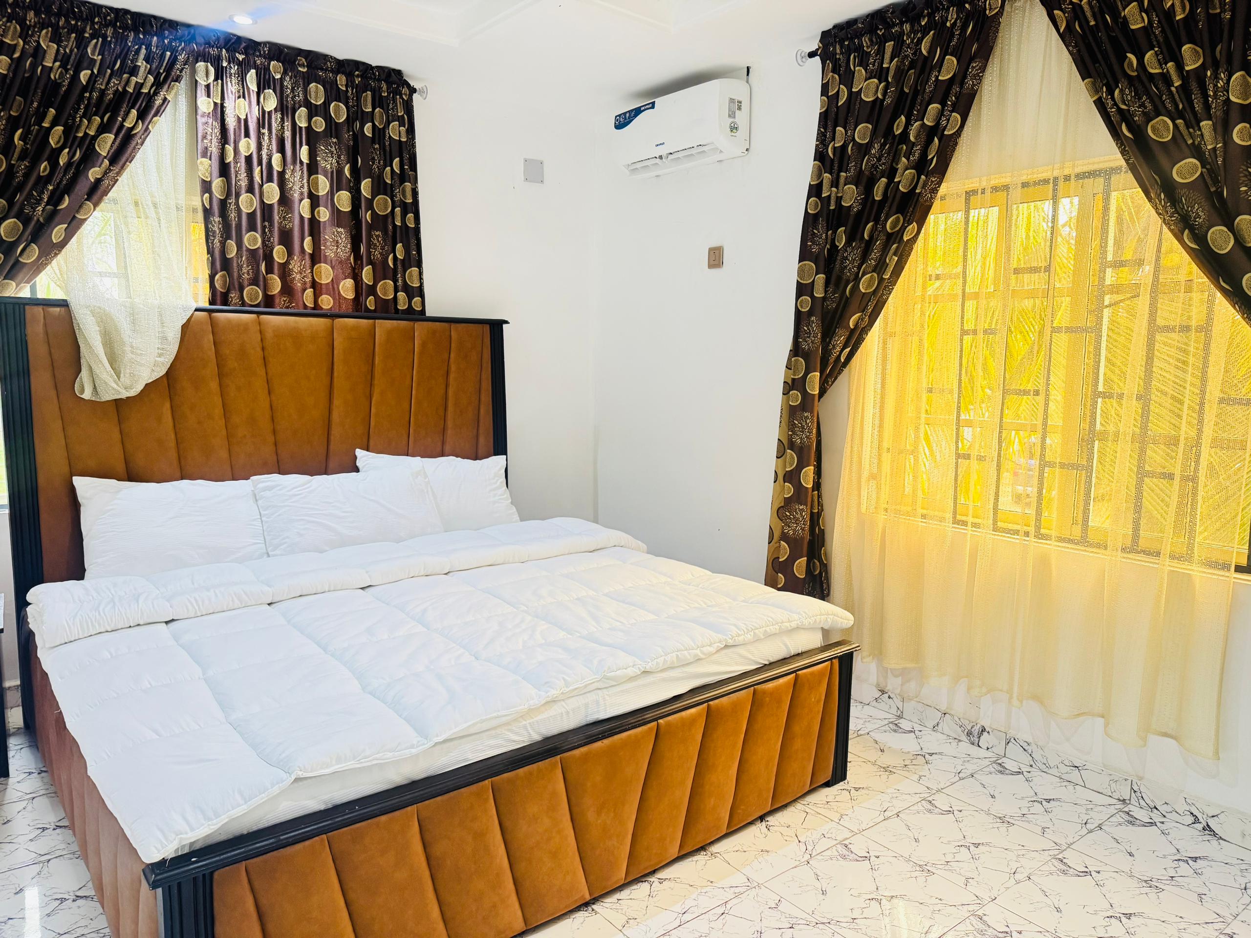 CNT Luxury Apartments