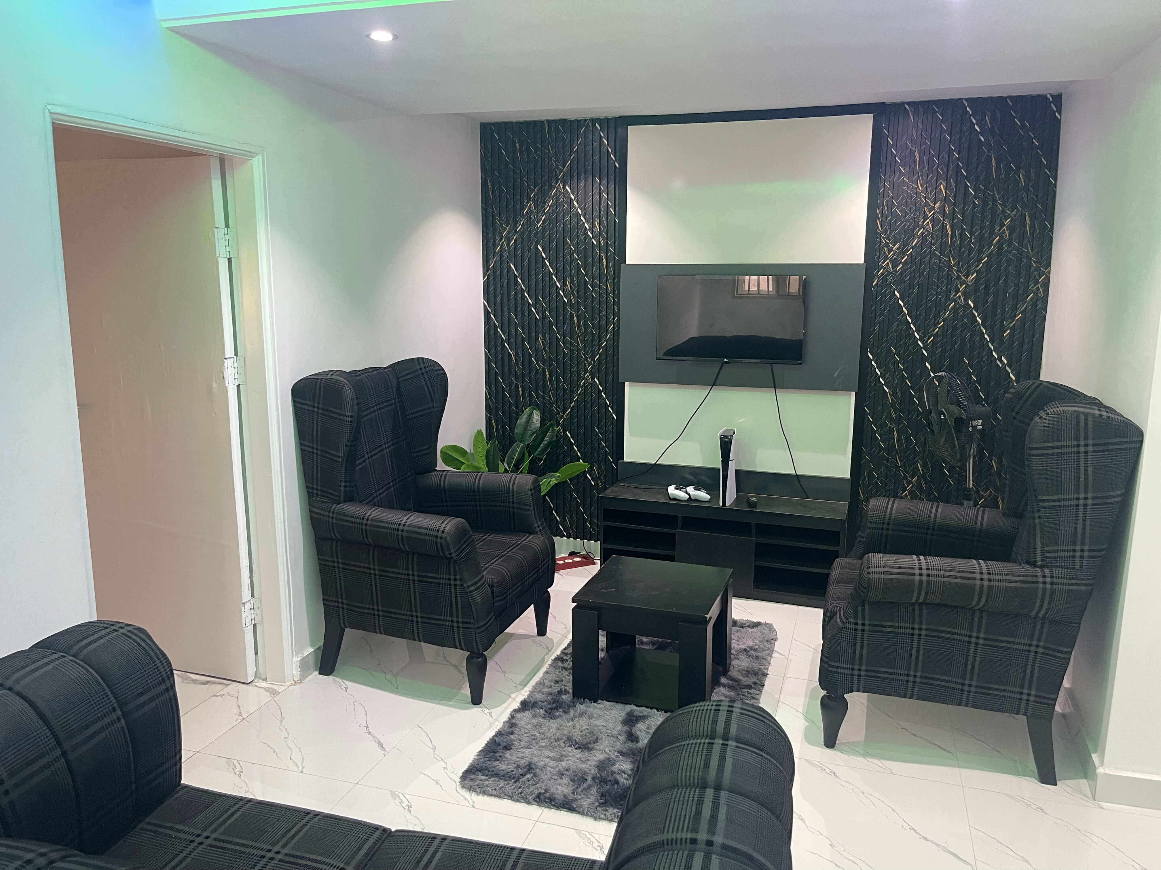 CNT Luxury Apartments