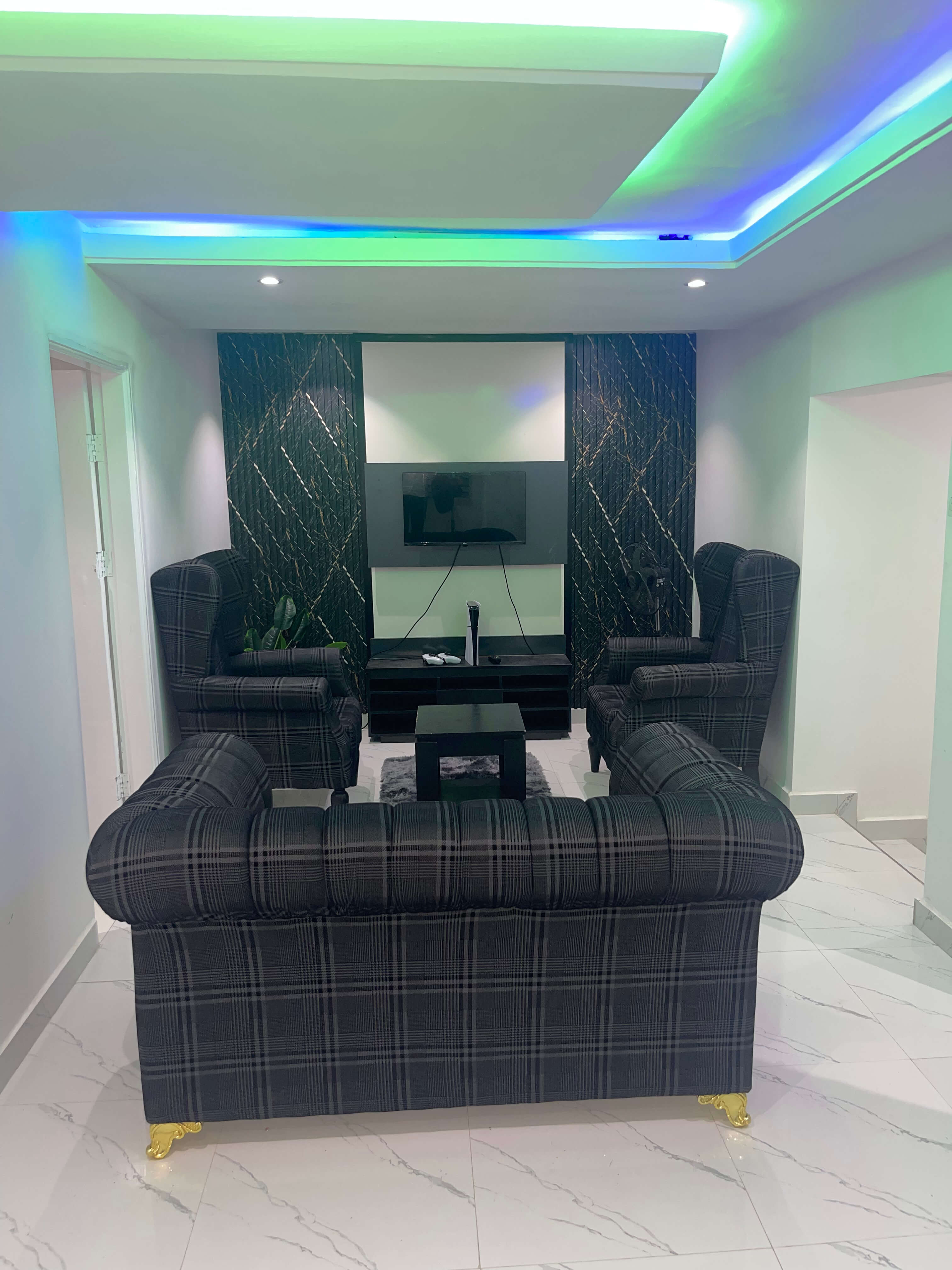 CNT Luxury Apartments